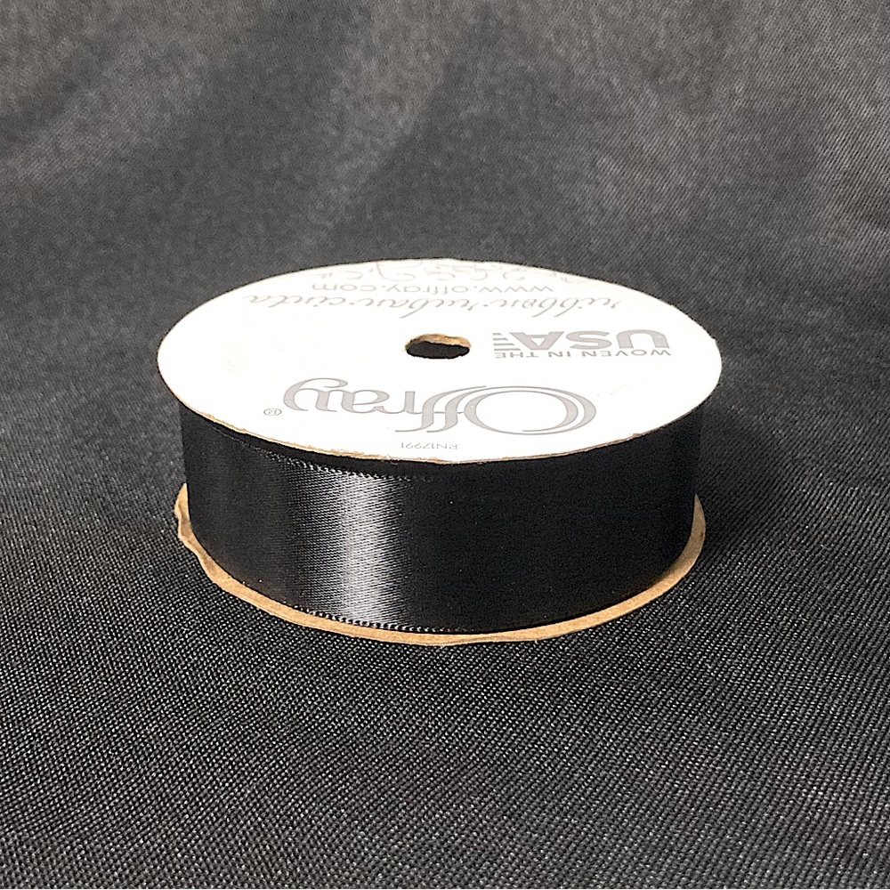 ⭐️ Offray Glossy Black Craft Ribbon 1” x 252”